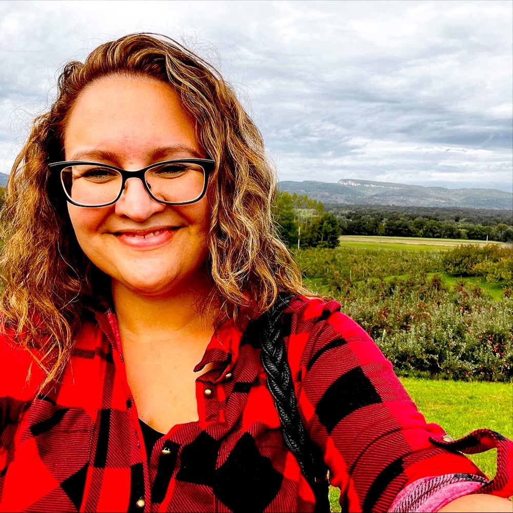 Meet your posher!